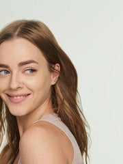 Load image into Gallery viewer, NEW Beyond Matte Liquid Foundation - Totally Refreshed Steam and Spa