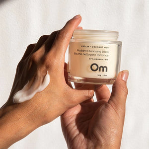 OM - Kaolin + Coconut Milk Radiant Cleansing Balm