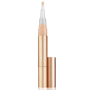 ACTIVE LIGHT UNDER-EYE CONCEALER - Totally Refreshed Steam and Spa
